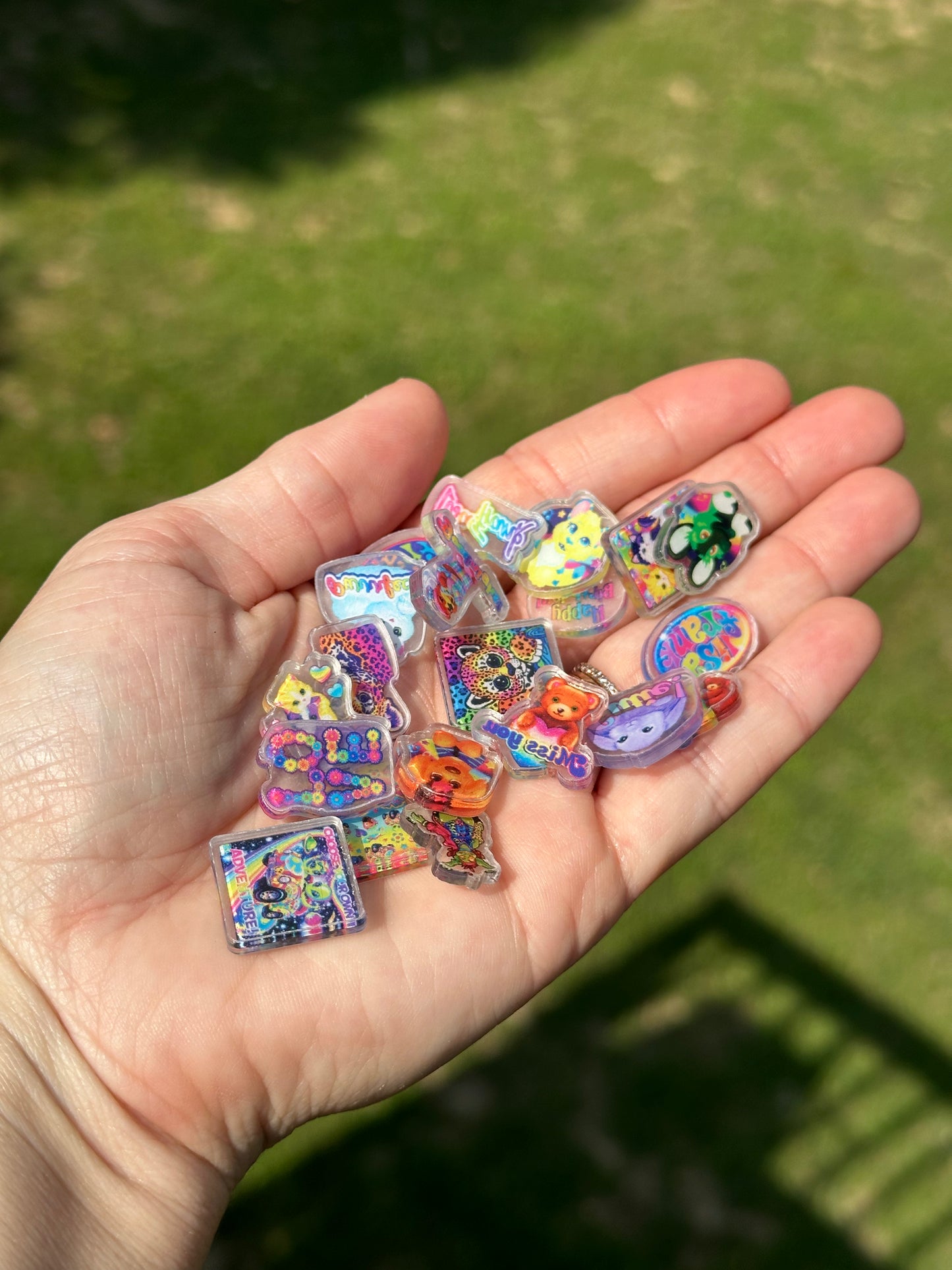 2cm Acrylics 25 Pieces