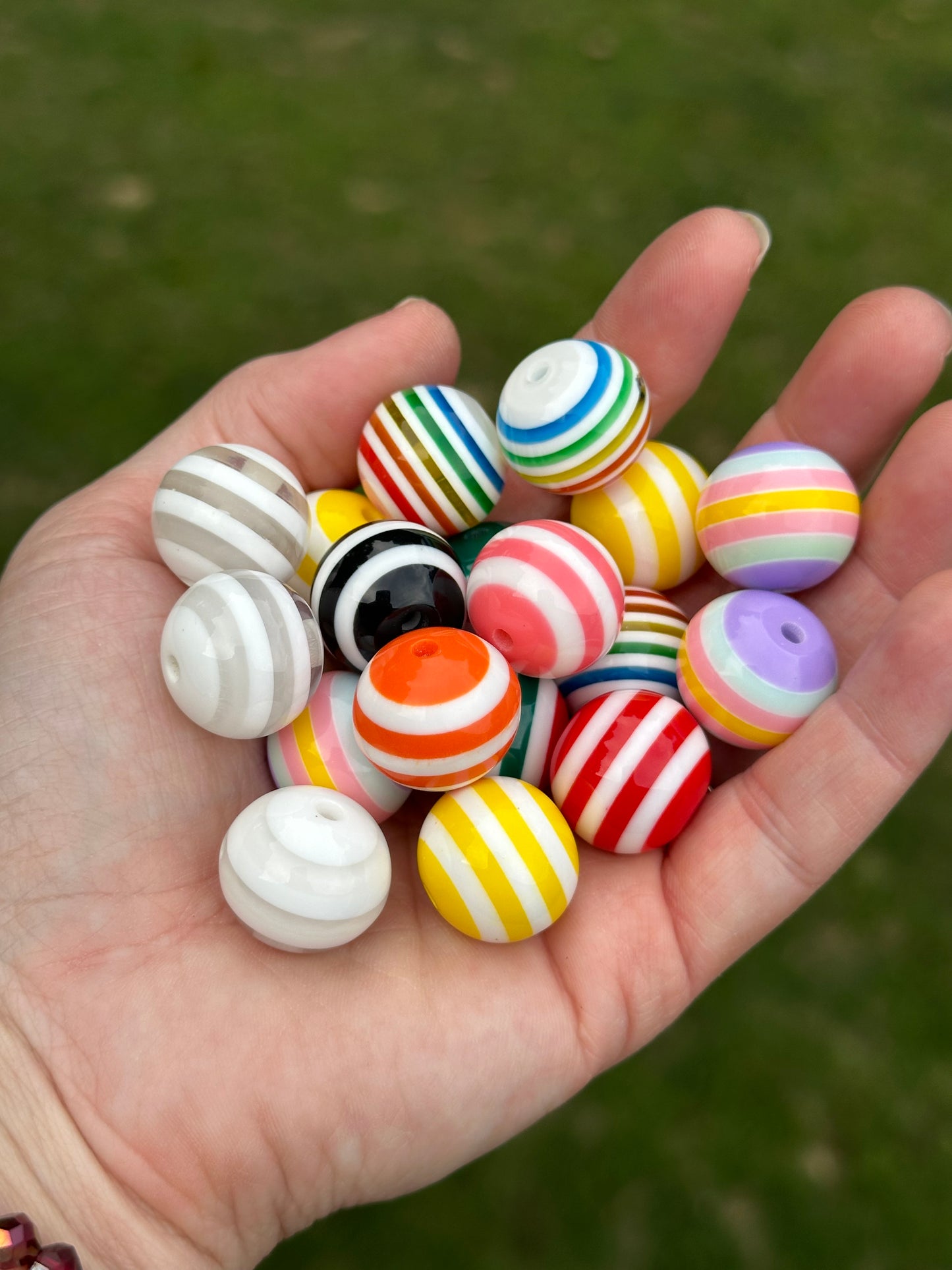 20mm Acrylic Beads