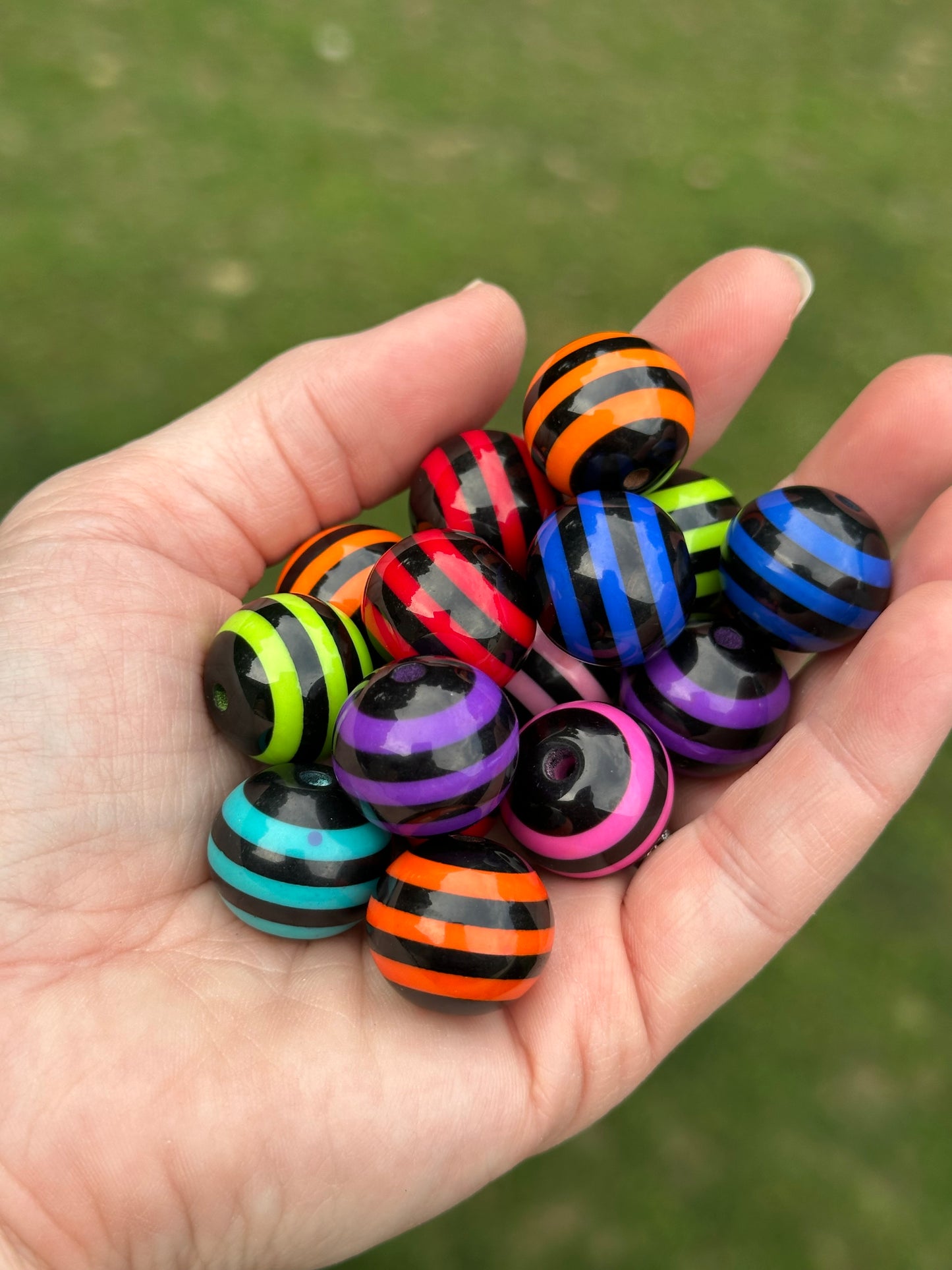 20mm Acrylic Beads